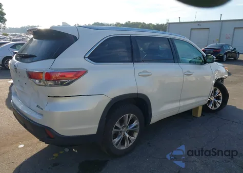 2015 Toyota Highlander Xle from USA, damaged, VIN 5TDJKRFH9FS154289